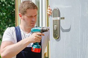 Super Locksmith Service Denver, CO 303-729-3993 - lock-changing